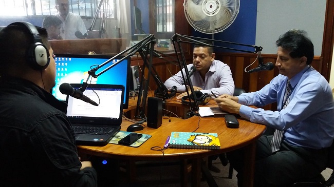 Autoridades de educación participaron en el programa Zamora Chinchipe Habla.