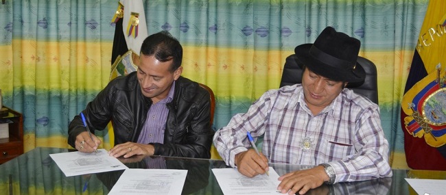 Firmaron convenio para la Construcción de la II Etapa de la Casa Comunal en Nuevo Paraíso.