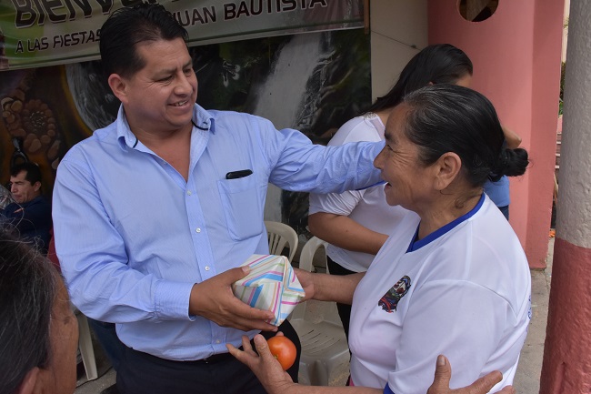 Personas con Discapacidad y Adultos Mayores disfrutaron del evento.
