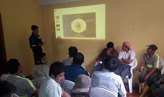 Trabajadores fueron vacunados contra la hepatitis B, difteria y tétanos.