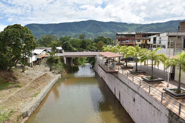 Costo total de la obra es de 43.600 dólares, ejecutada en un plazo de 120 días.
