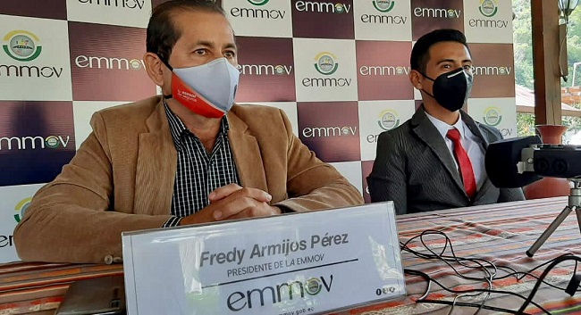 Además de prestar los servicios de revisión y matriculación