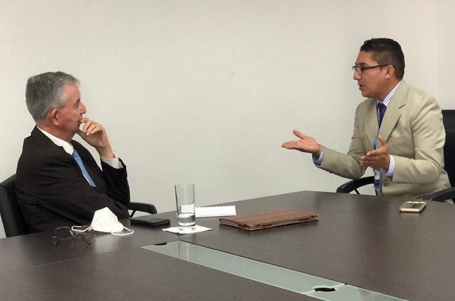 El asambleísta por Zamora Chinchipe, Diego Esparza, se reunió con el nuevo Secretario de Educación Superior, Alejandro Ribadeneira