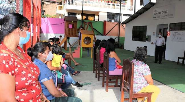 El centro atiende a 45 niñas y niños de edades entre 1 - 3 años: 23 niños asisten de manera presencial y 22 de manera virtual
