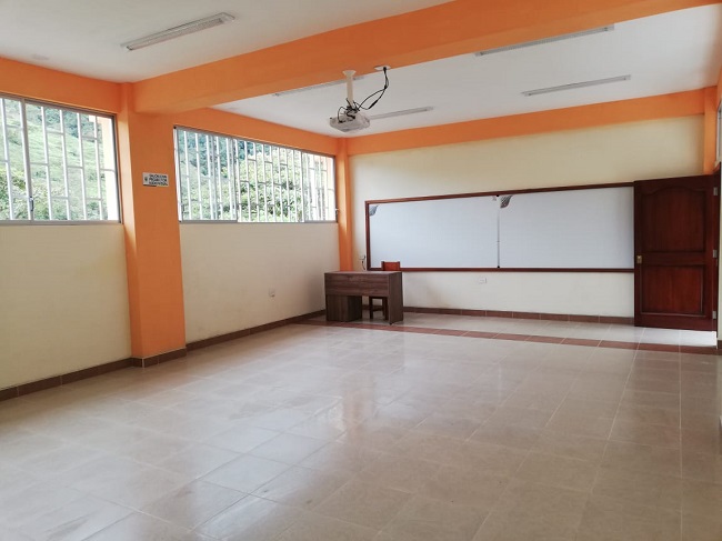 La Unidad Educativa Intercultural Bilingüe "General Miranda", cumplió 70 años de institucionalidad