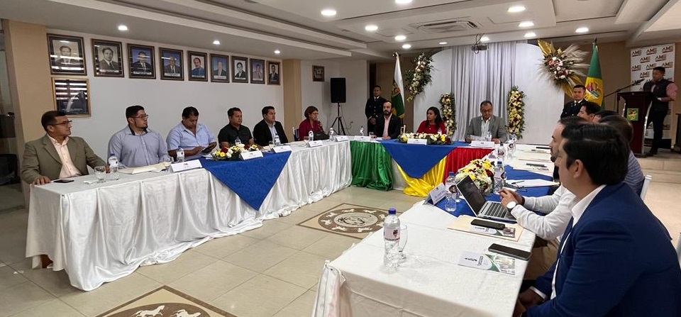 AME reunió a alcaldes de Zamora Chinchipe