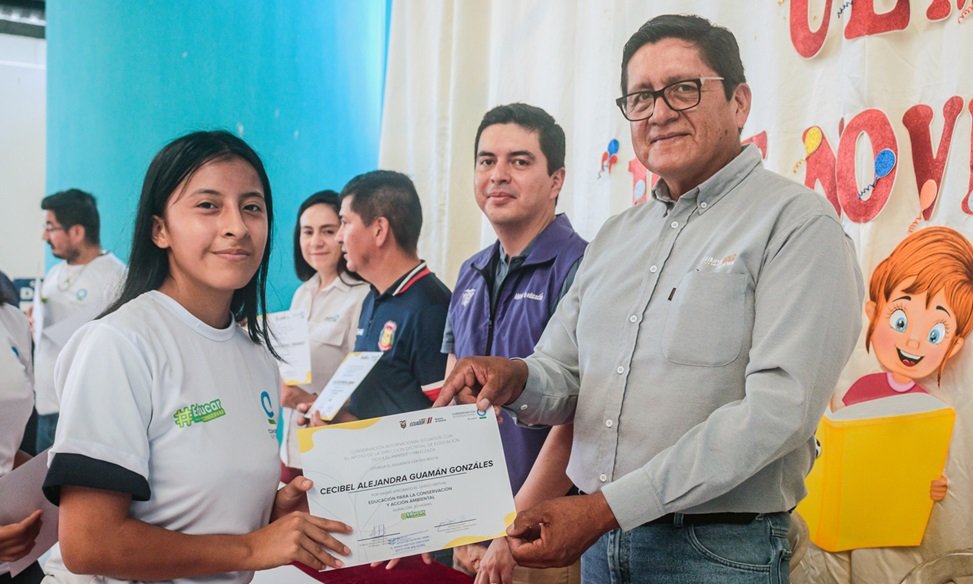 Entrega de certificado de capacitación