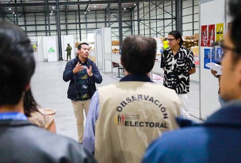 Podrán participar personas naturales y jurídicas nacionales
