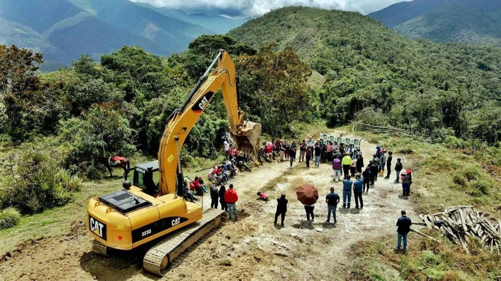 GADM de Zamora aporta con 15.870, 38, y el GAD Parroquial de Imbana con 2.083,02