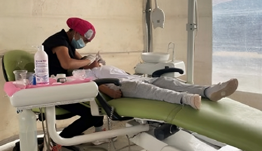 Atención odontológica a los habitantes de Los Encuentros..