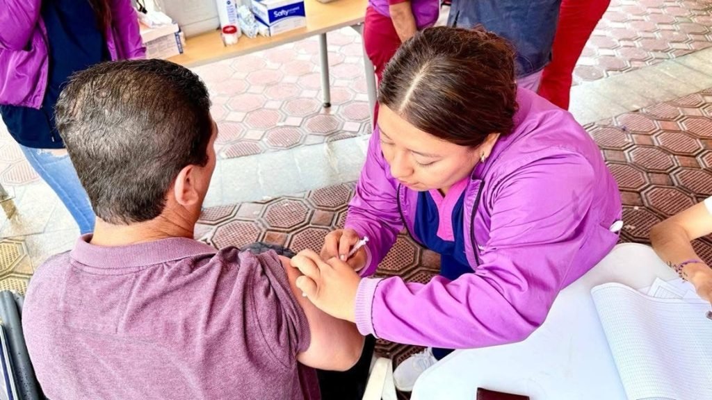 Ciudadania deberá acercarse a los centros de salud para recibir la vacuna.
